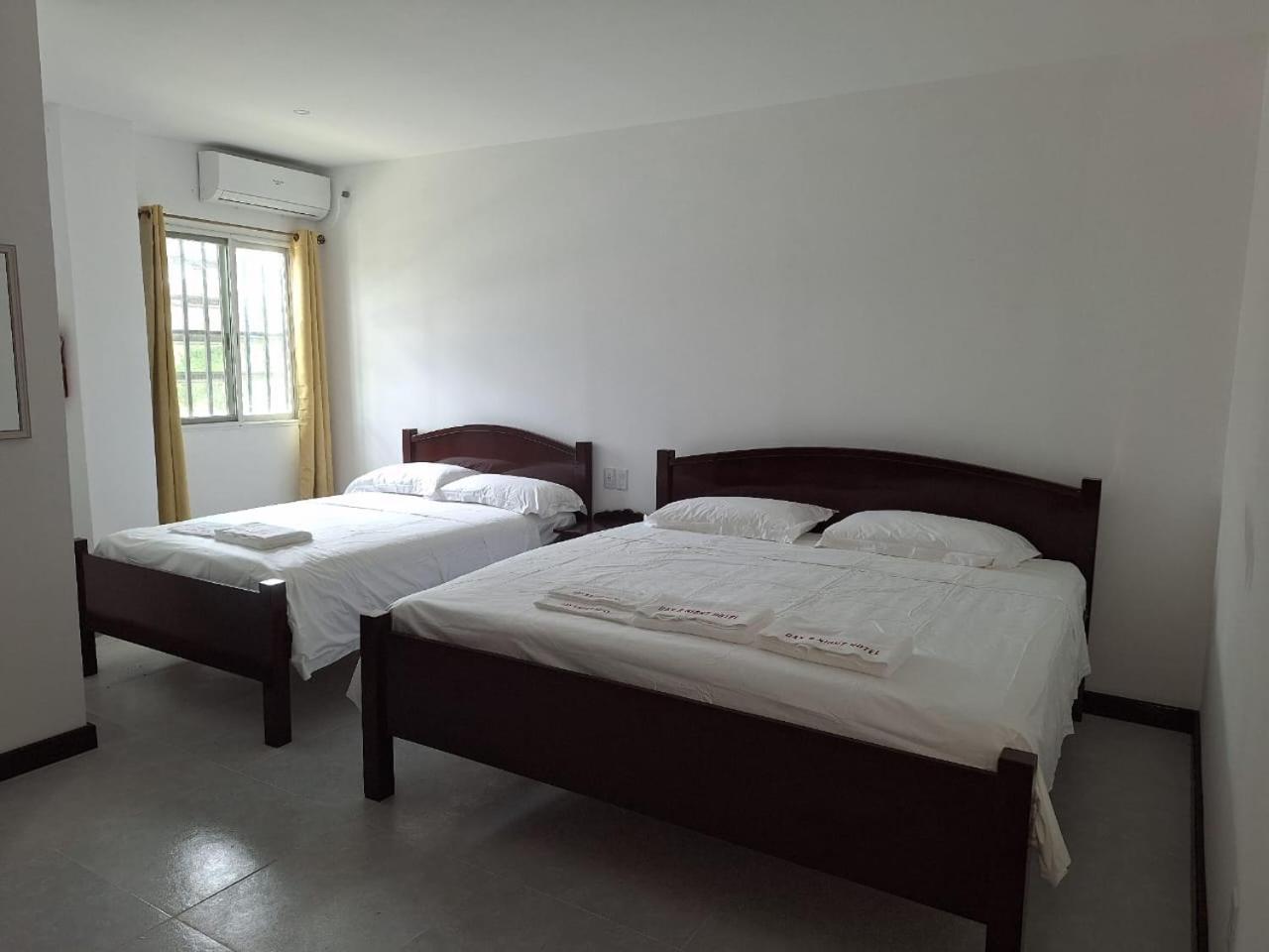 Day And Night Hotel Belmopan Dış mekan fotoğraf